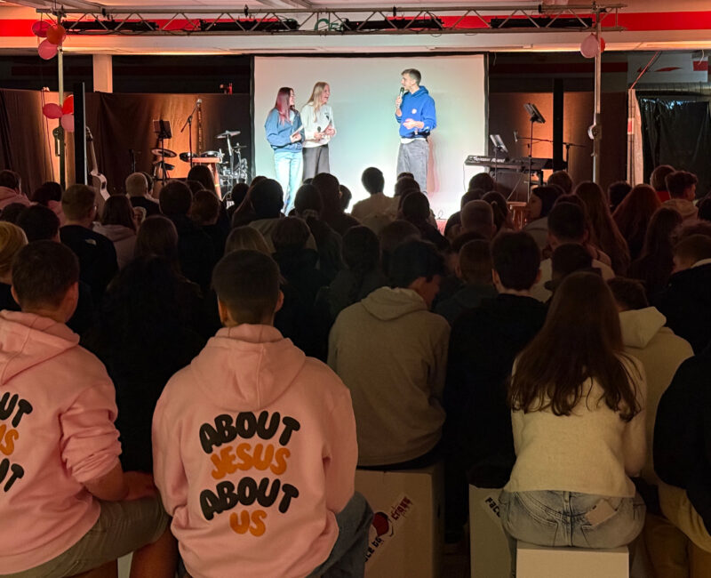 truestory Nights: „Ich habe gerade zum ersten Mal gebetet.“