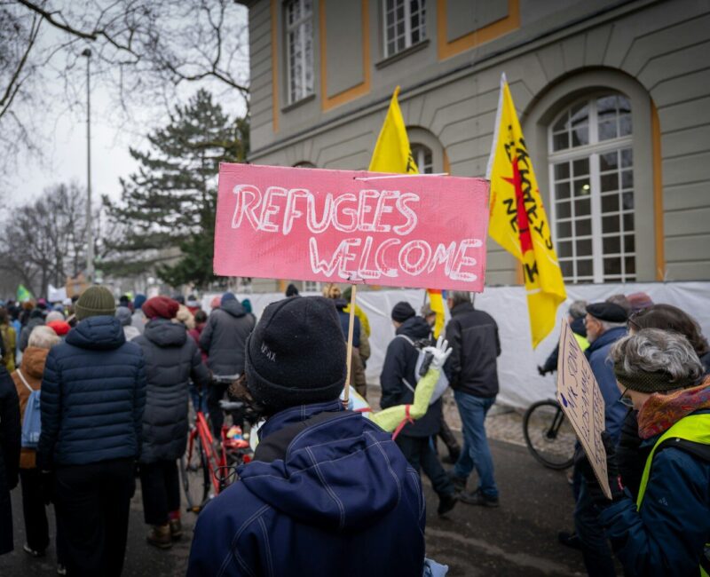 Kirchen und Wohlfahrtsverbände fordern verlässliche Strukturen für die Integration