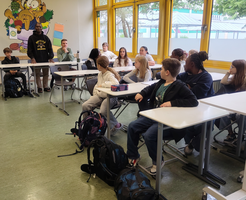 Besuch aus Nigeria beim EJW-Weltdienst
